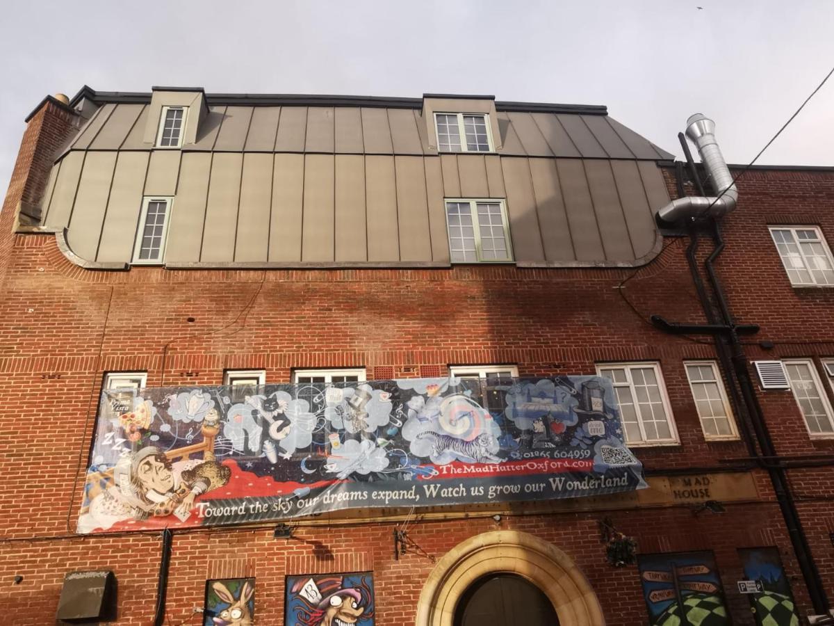 The Mad Hatter'S Guestrooms Oxford Eksteriør bilde