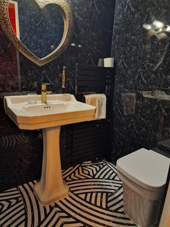 The Mad Hatter'S Guestrooms Oxford Eksteriør bilde